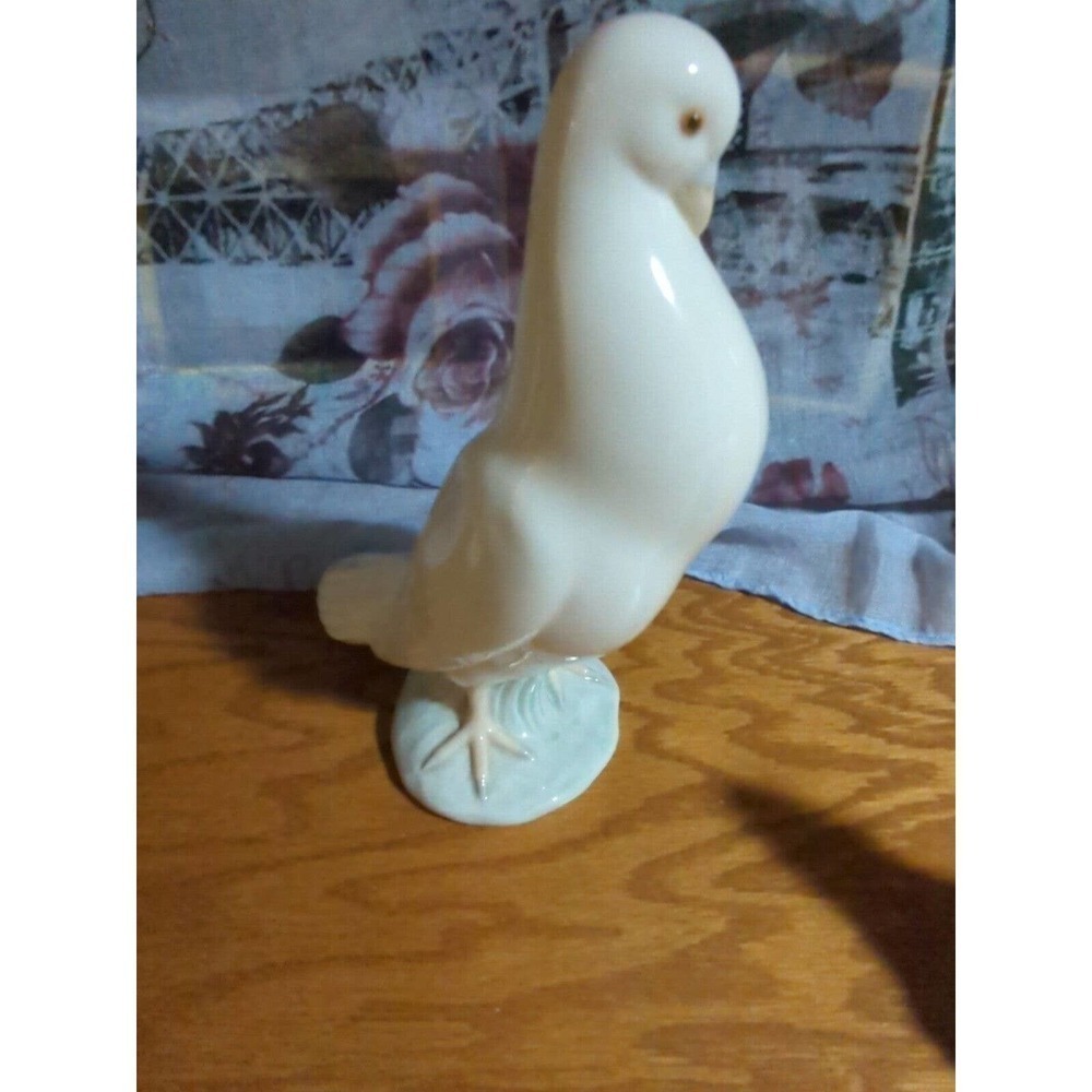 Bird Dove NAO by Lladro Porcelain White Peace Dove Figurine Bird pastel 8.5" - Picture 2 of 5